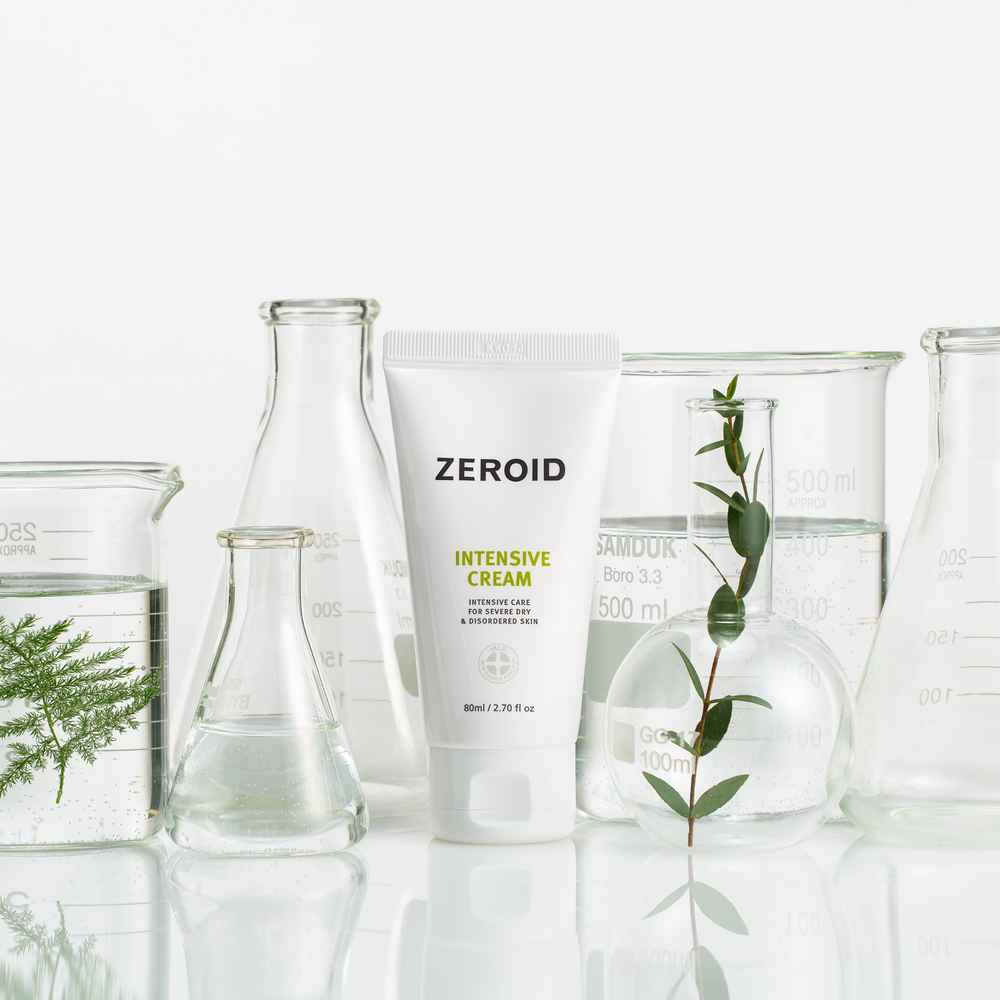ZEROID Intensive Cream 80ml - tube with laboratory glassware