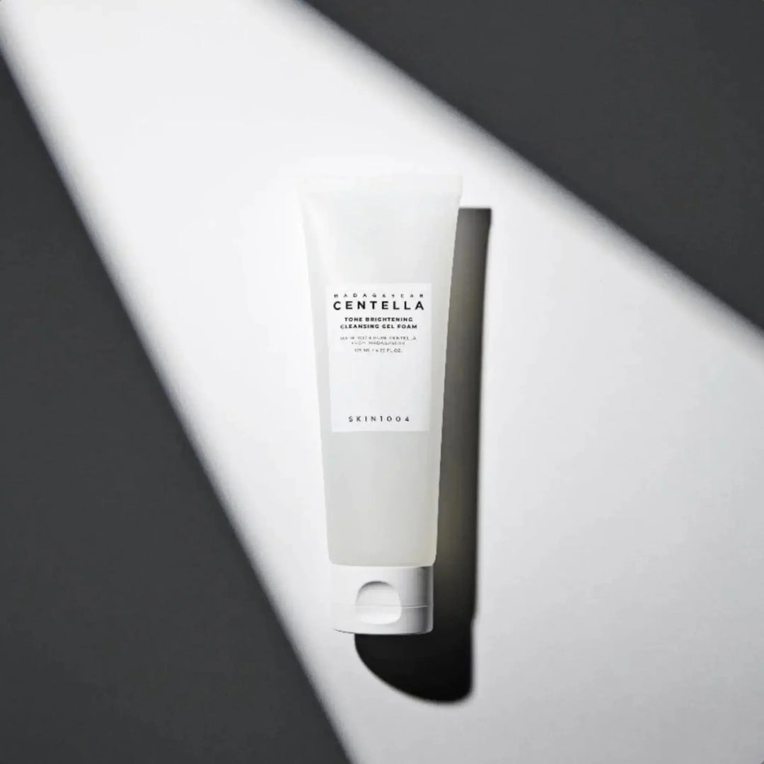 SKIN1004 Madagascar Centella Tone Brightening Cleansing Gel Foam SKIN1004